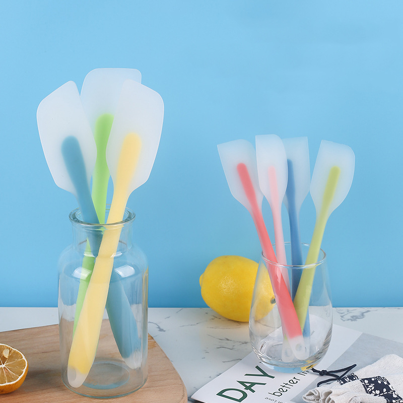 2 sztuki silikonowych szpatułe – Kitchen Gadgets To Have recenzja i cena