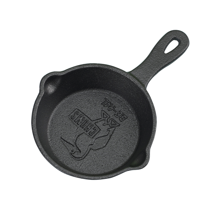 Patelnia żeliwna 8,5 cm, niepr – Cast Iron Skillet recenzja i cena