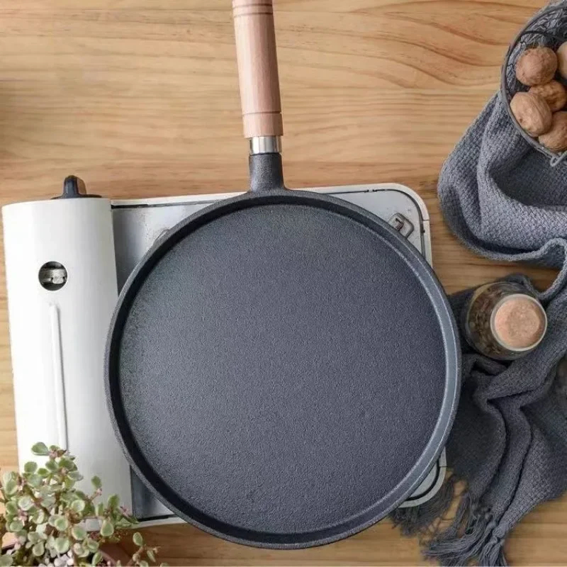 Patelnia żeliwna 20 cm z drewn – Cast Iron Skillet recenzja i cena